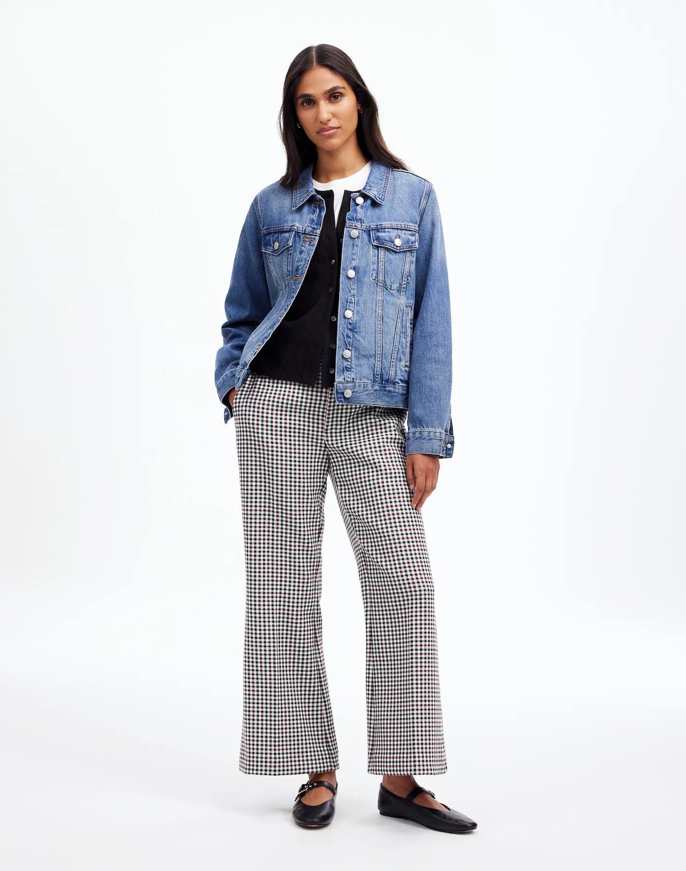 Petite Kick Out Crop Pants in Stretch Twill Product Image