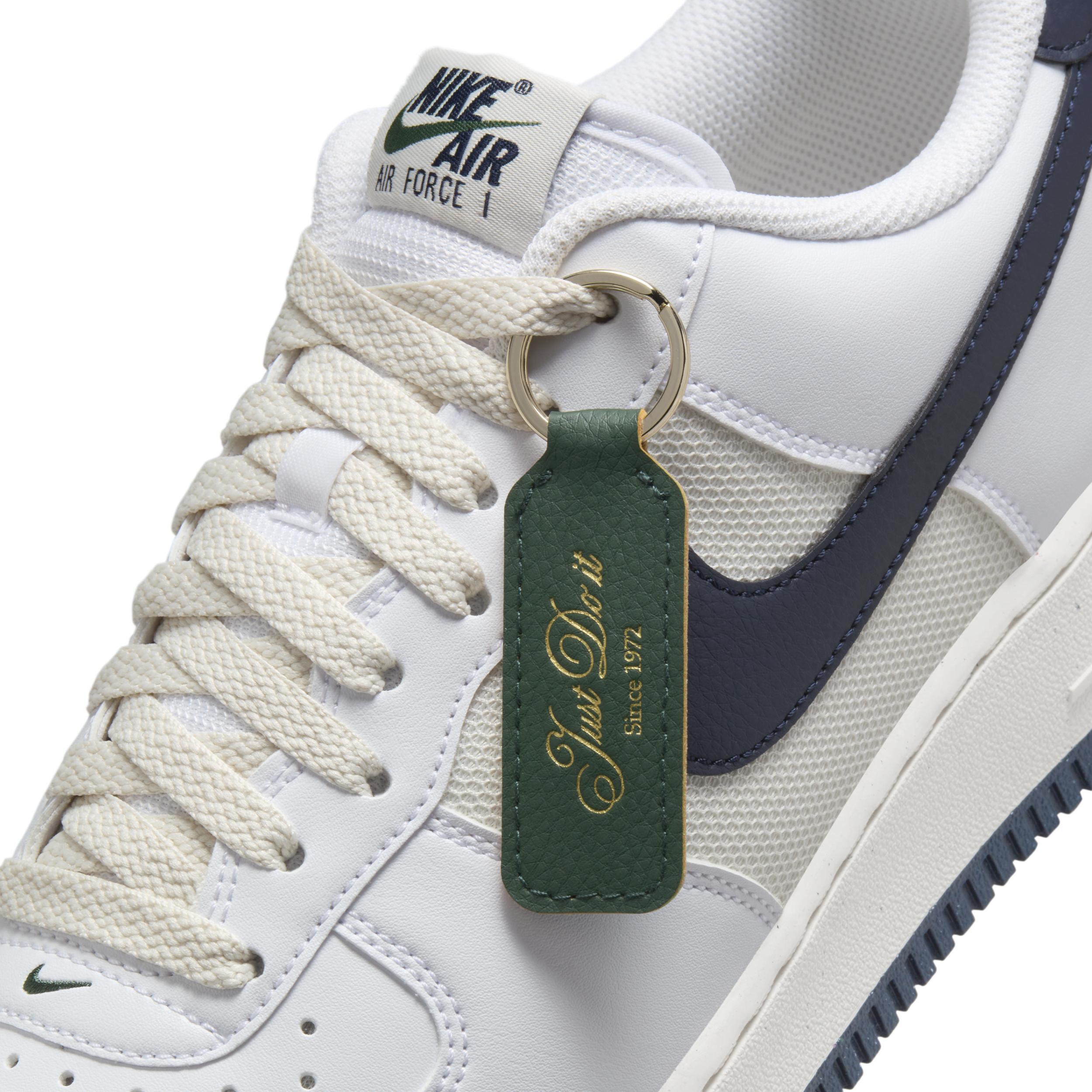 Nike Men's Air Force 1 '07 Shoes Product Image