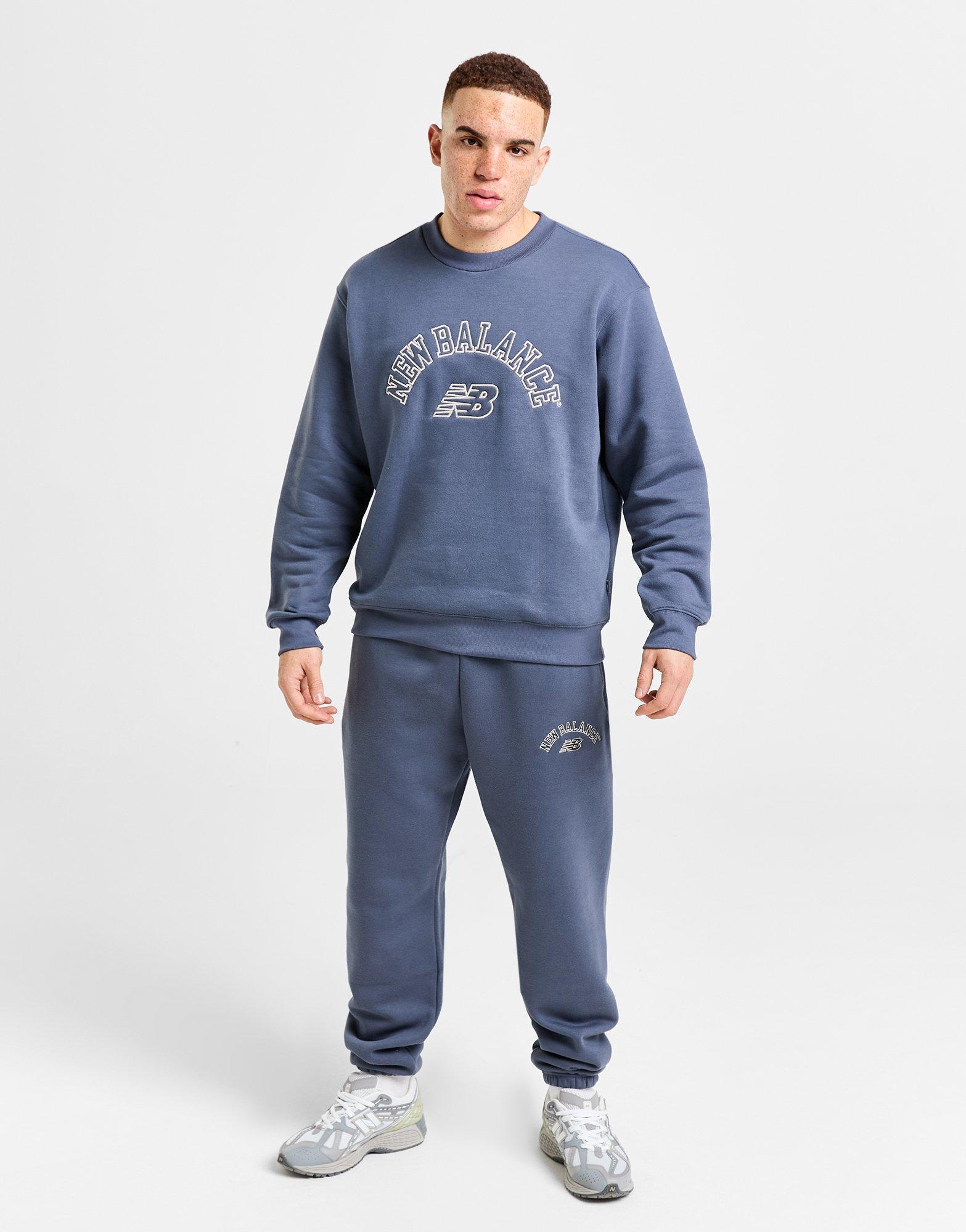 New Balance Logo Crew Sweatshirt Product Image