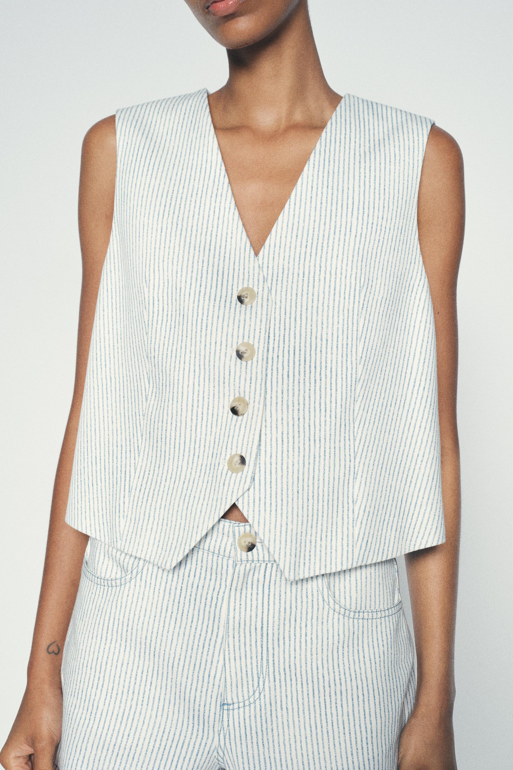 STRIPED VEST Product Image