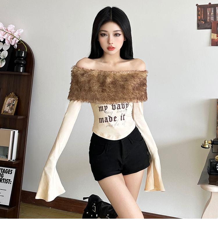 Flared-Sleeve Off-Shoulder Lettering Fluffy Trim Tee Product Image