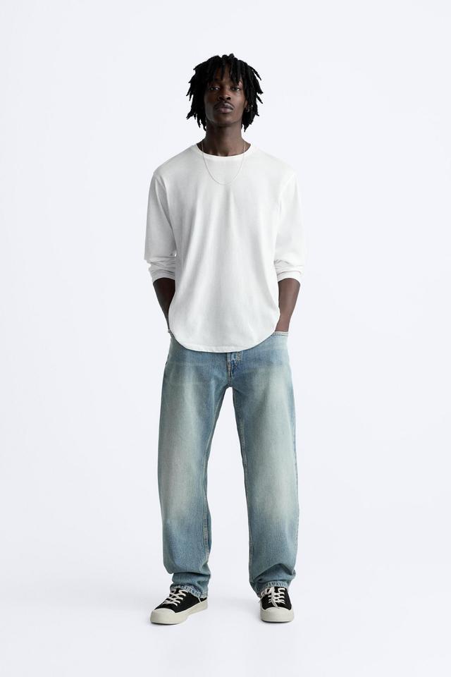 STRAIGHT FIT JEANS Product Image