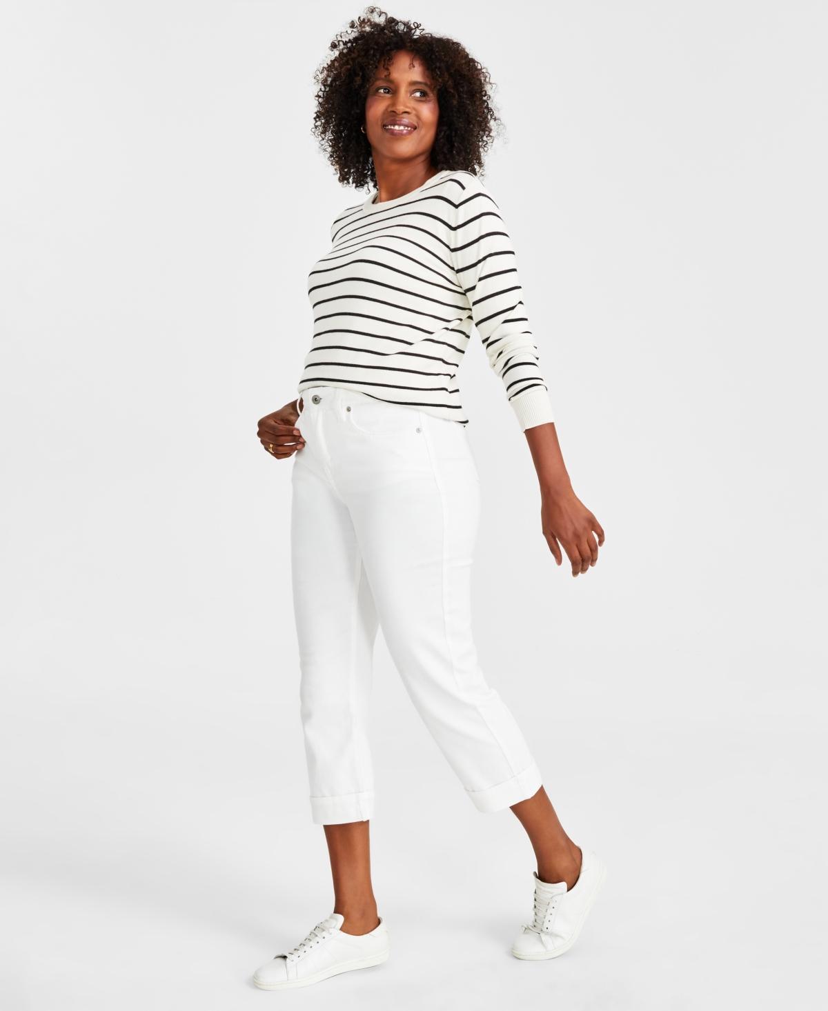 Women's Mid-Rise Curvy Capri Jeans, Created for Macy's Product Image