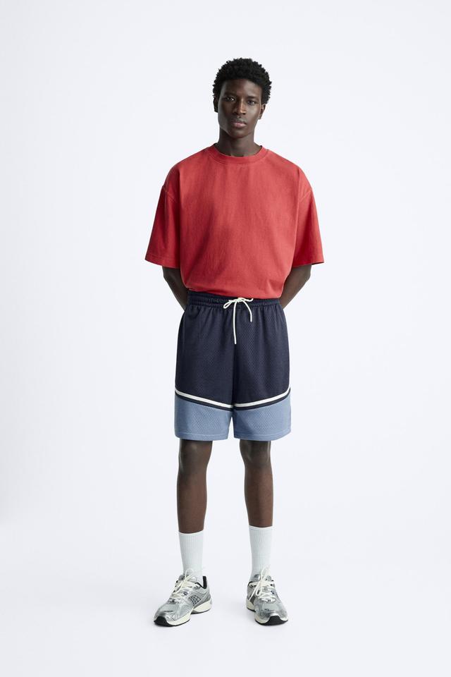 COLORBLOCK SHORTS Product Image