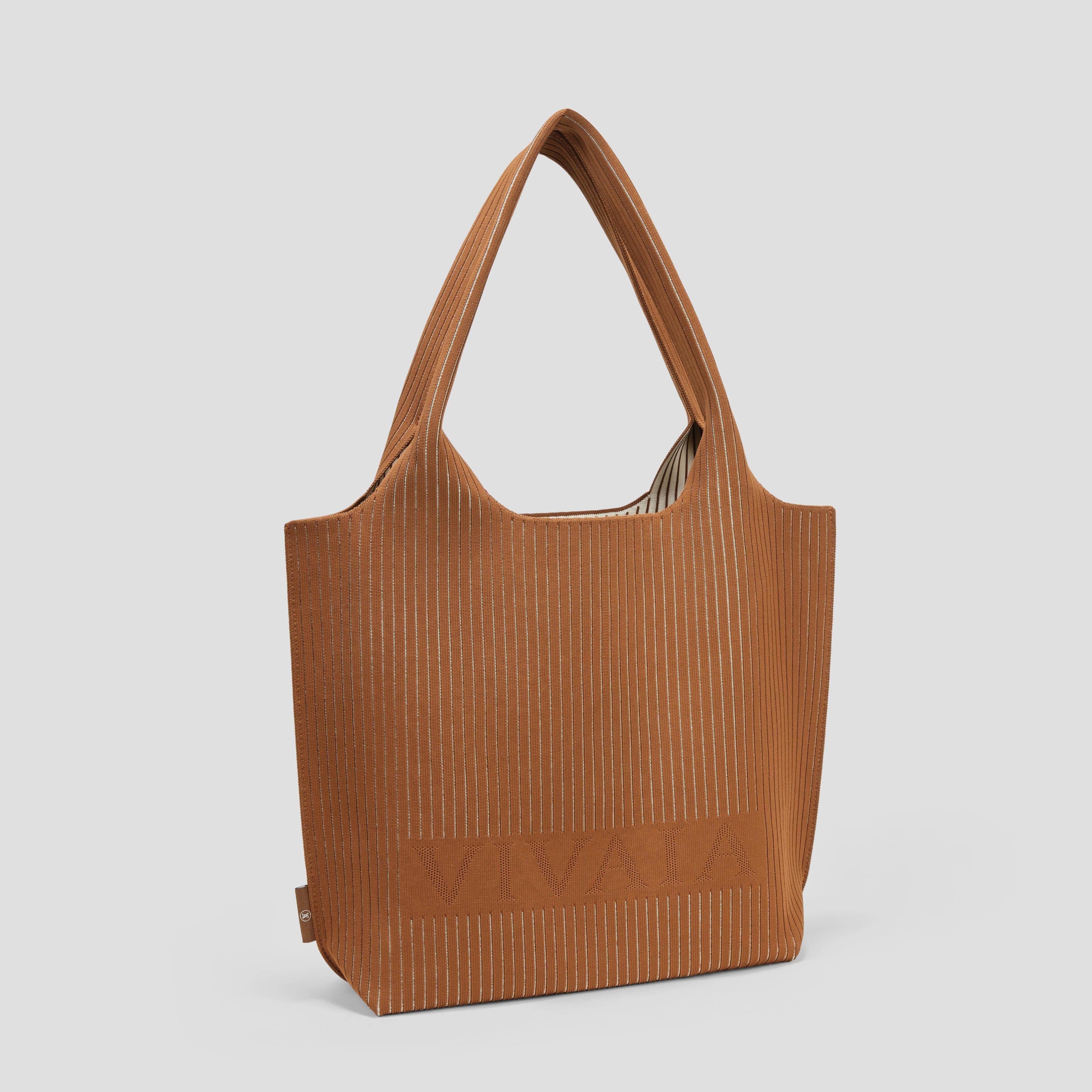 The Daily Tote (Zahara) Product Image