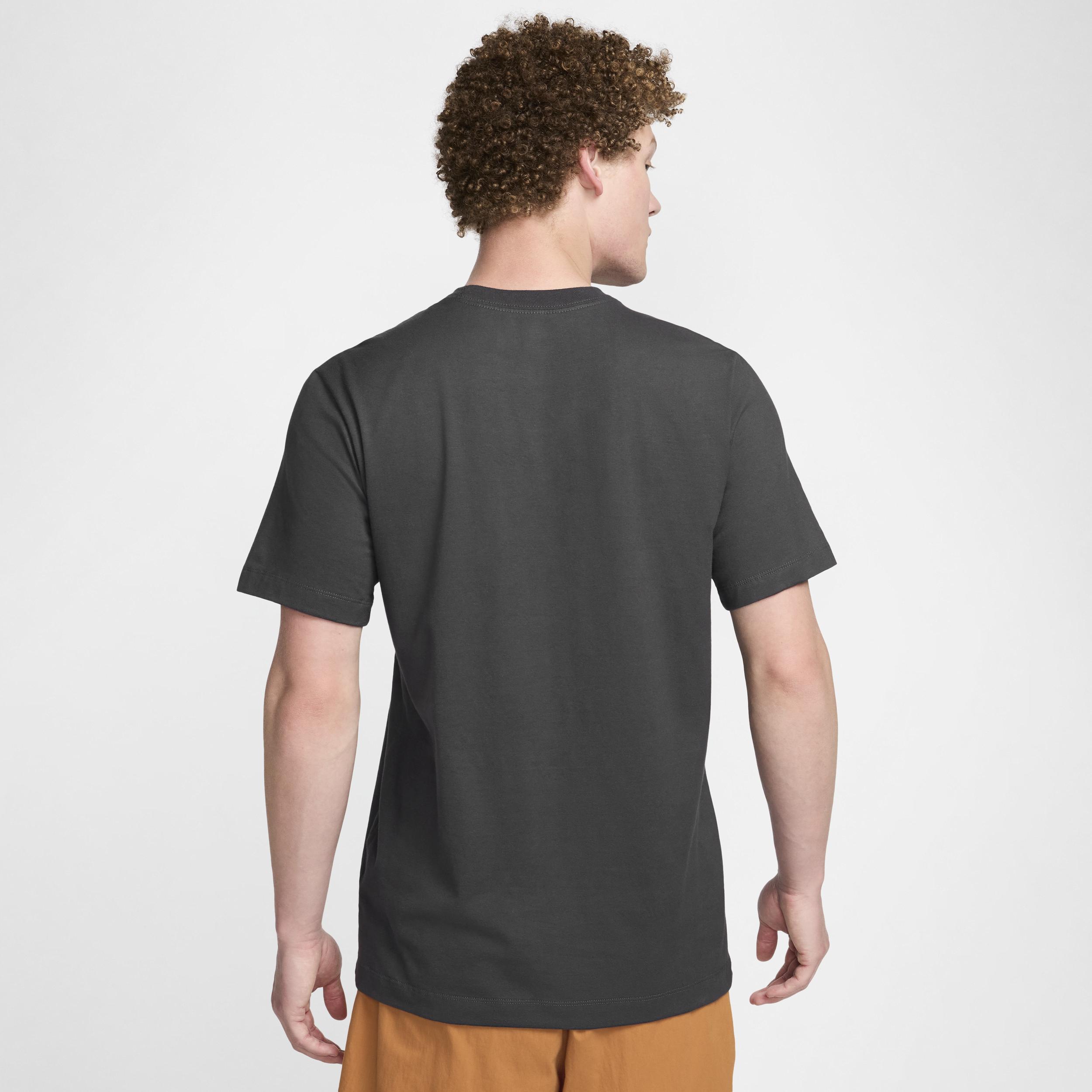 Men's Nike Sportswear Crew-Neck T-Shirt Product Image