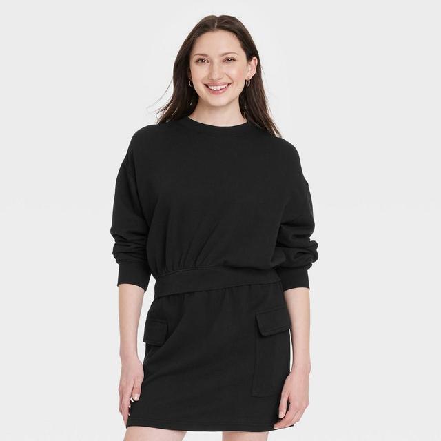 Womens Cropped Pullover Sweatshirt - Universal Thread Black XS Product Image