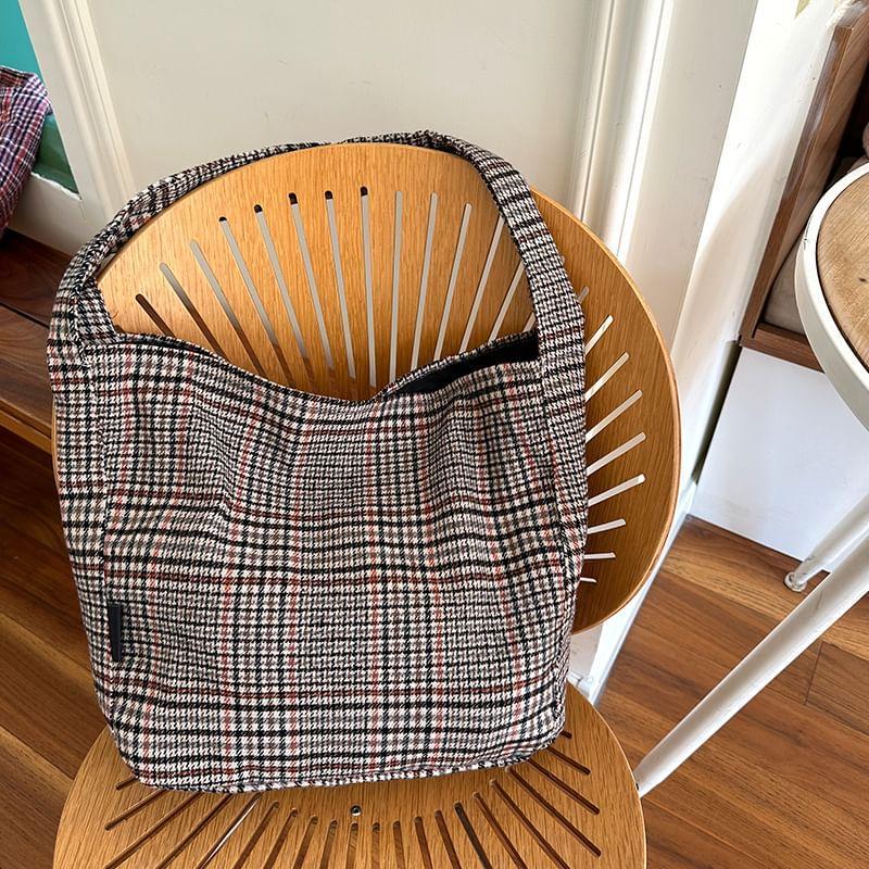 Plaid Tote Bag Product Image