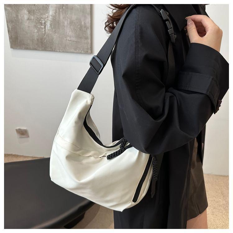 Plain Zip Crossbody Bag Product Image