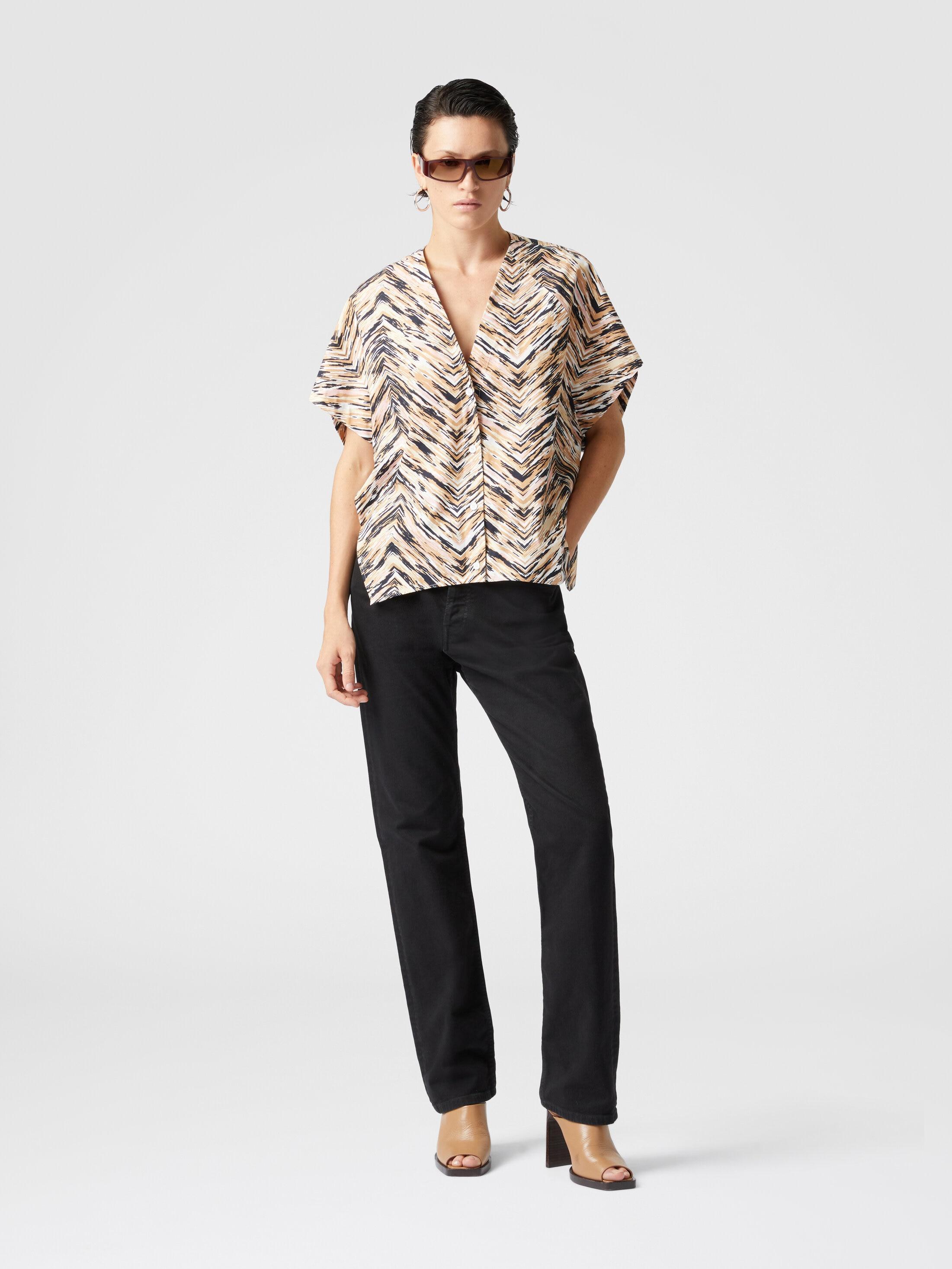 Animal print zig zag cotton poplin blouse Product Image