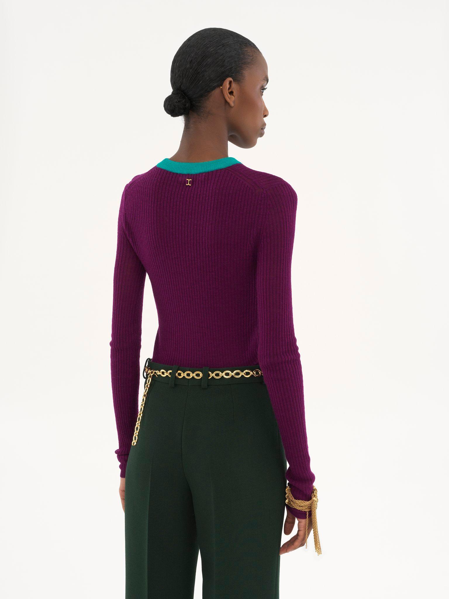 Crew-neck fitted top in wool knit Product Image