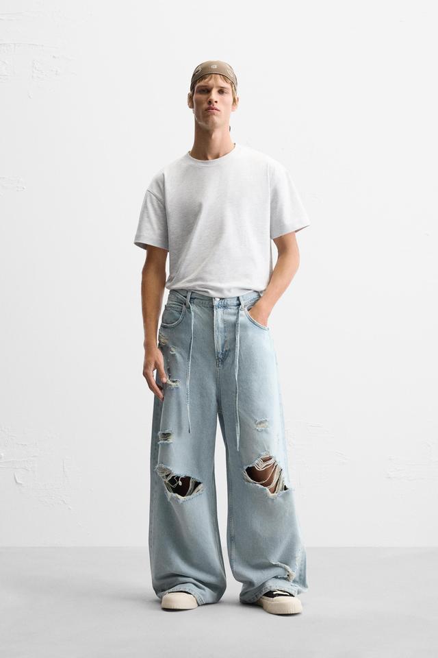 RIPPED BAGGY FIT JEANS Product Image