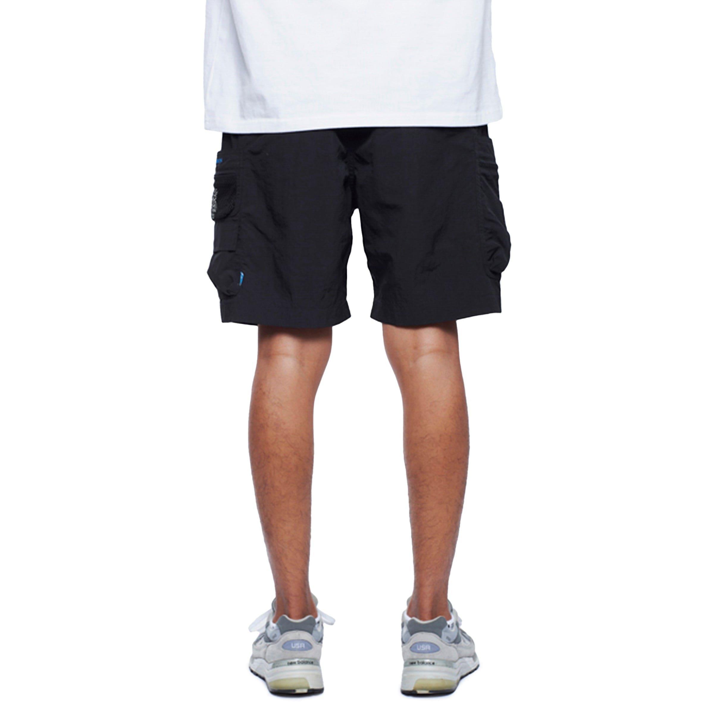 LR NYLON UTILITY SHORTS Male Product Image