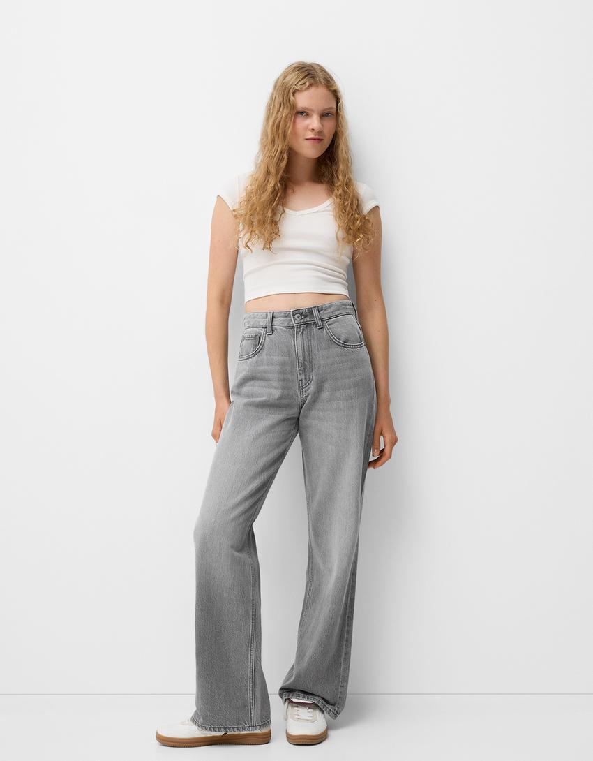 Wide-leg ’90s jeans Product Image