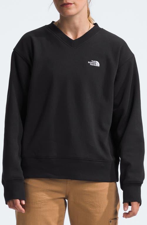 The North Face Evolution V-Neck Sweatshirt (TNF ) Women's Clothing Product Image