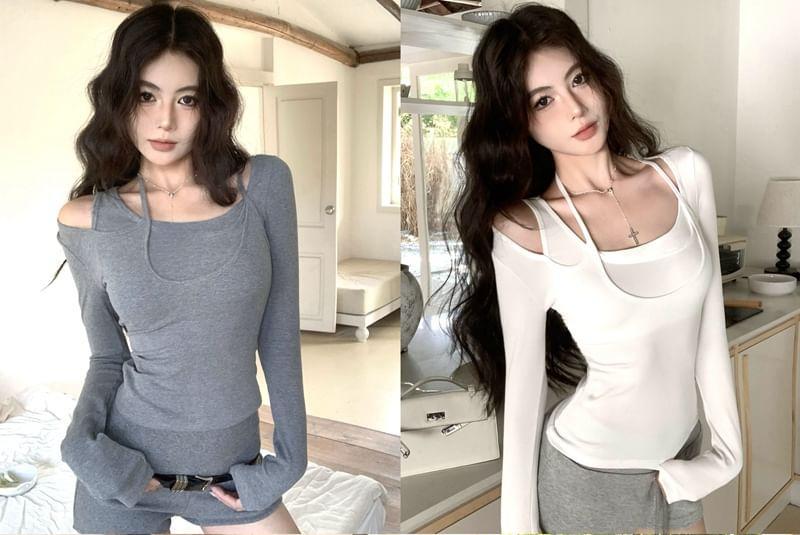 Long-Sleeve Scoop Neck Plain Mock Two-Piece Tee Product Image