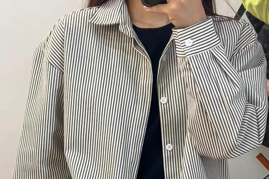 Long Sleeve Striped Loose-Fit Shirt Product Image