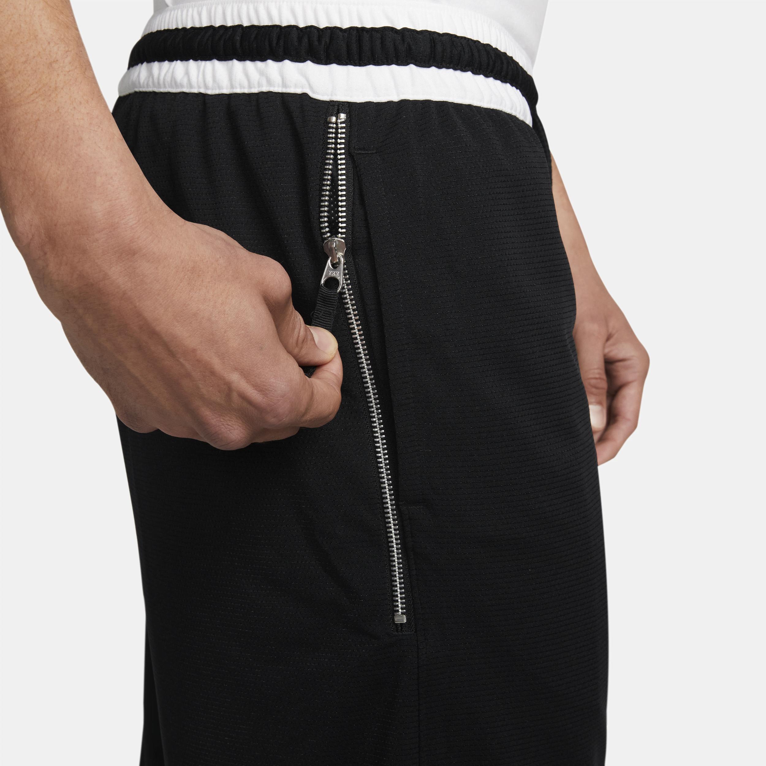 Nike Mens Dri-FIT DNA 10 Basketball Shorts Product Image