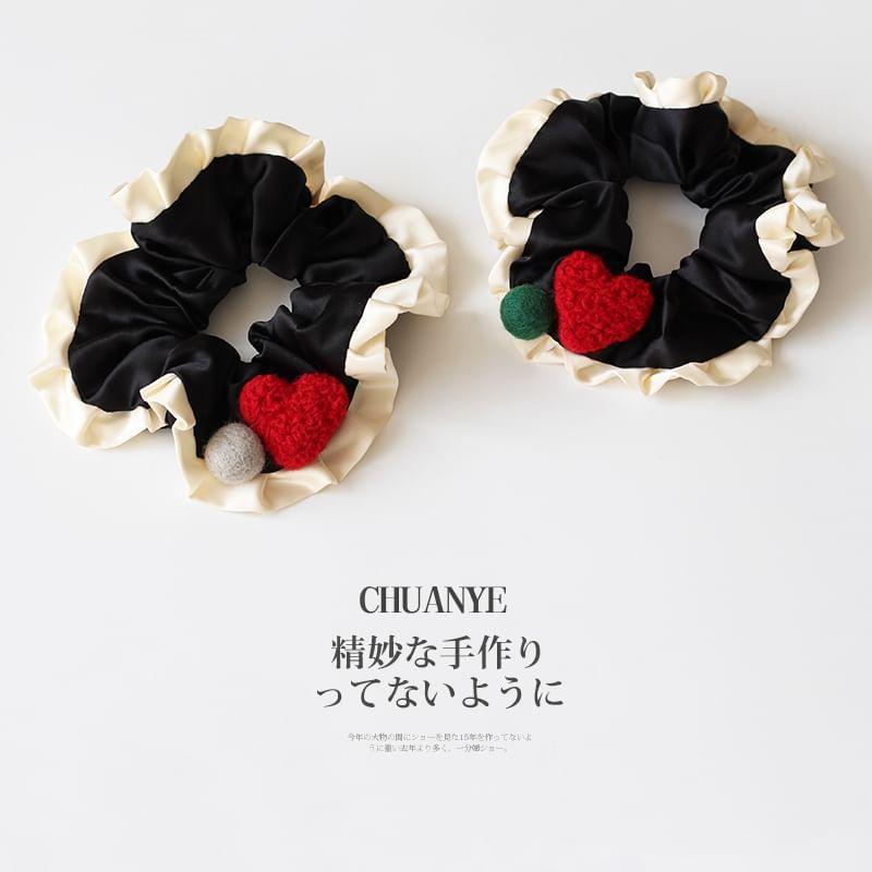 Heart Panel Scrunchie Product Image