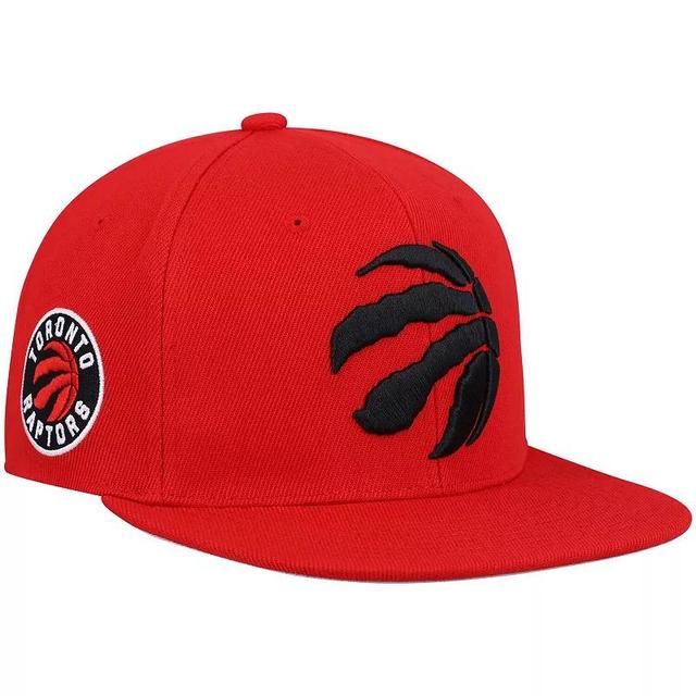 Mens Mitchell & Ness Red Toronto Raptors Core Side Snapback Hat Product Image