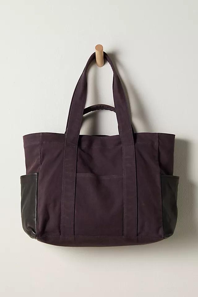 Caravan Weekender Bag Product Image