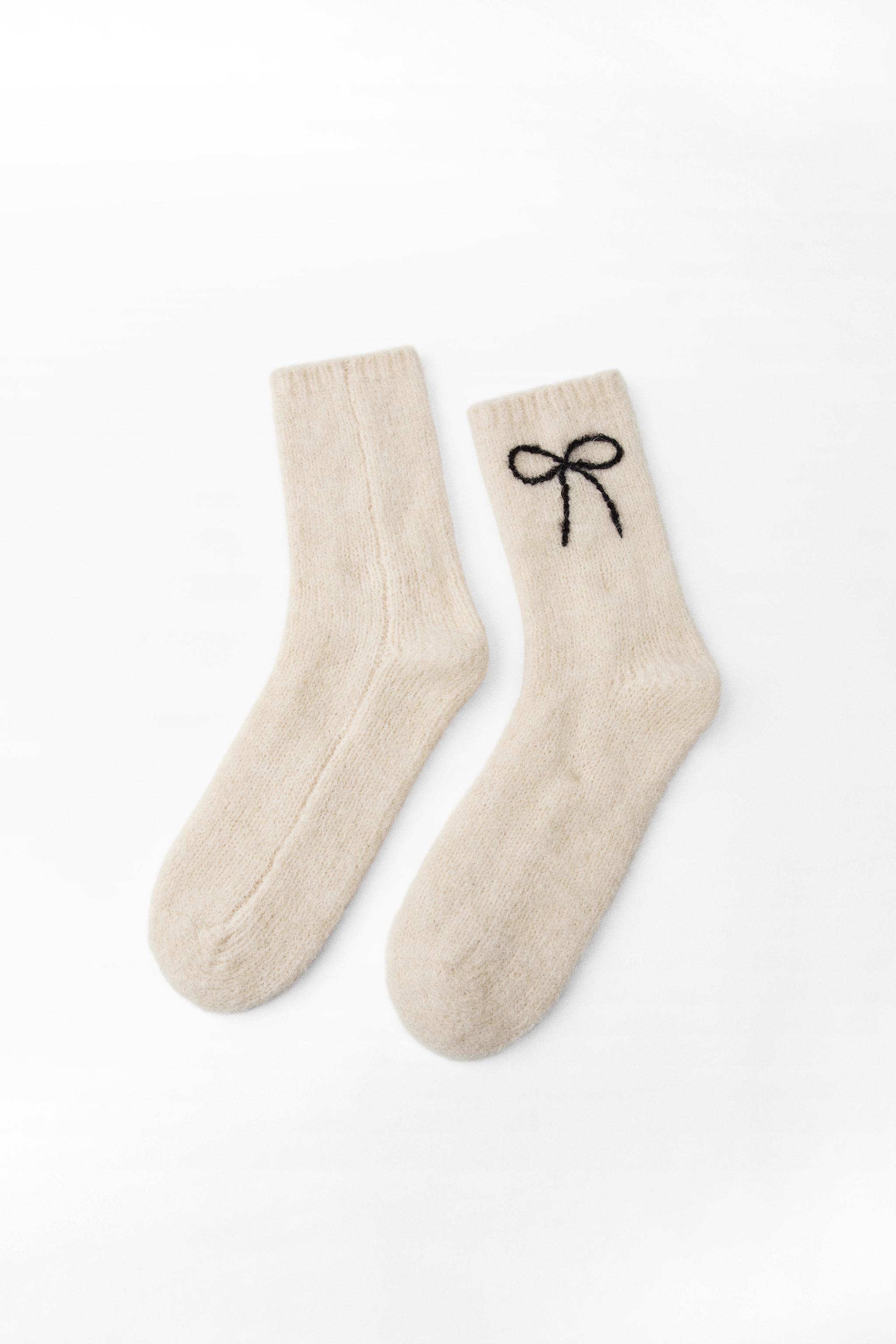 THICK KNIT BOW SOCKS Product Image