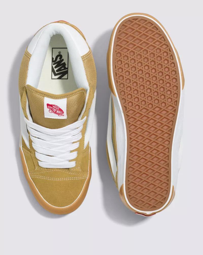 Knu Mid Suede Shoe Product Image