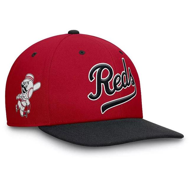 Mens Nike Red/Black Cincinnati Reds Cooperstown Collection Pro Performance Snapback Hat Product Image