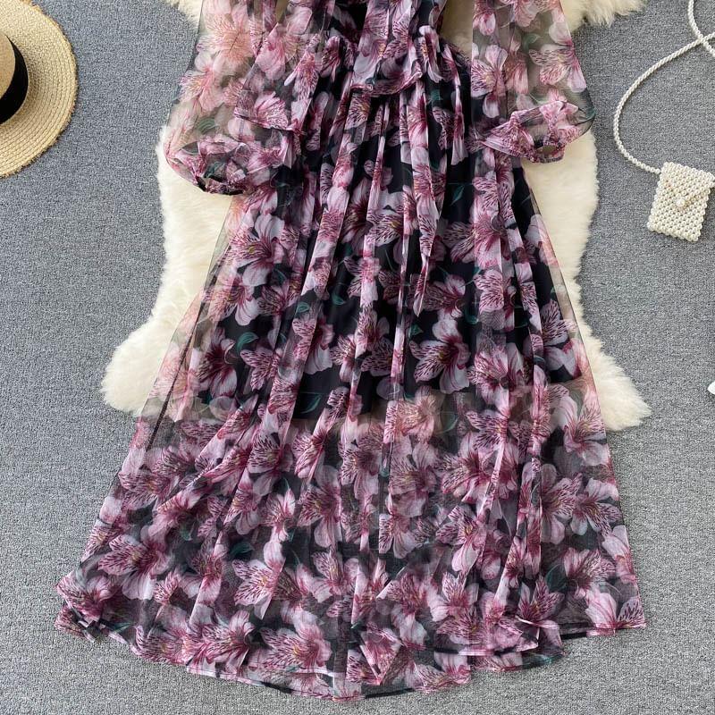 Puff-Sleeve Floral Print Midi A-Line Dress Product Image