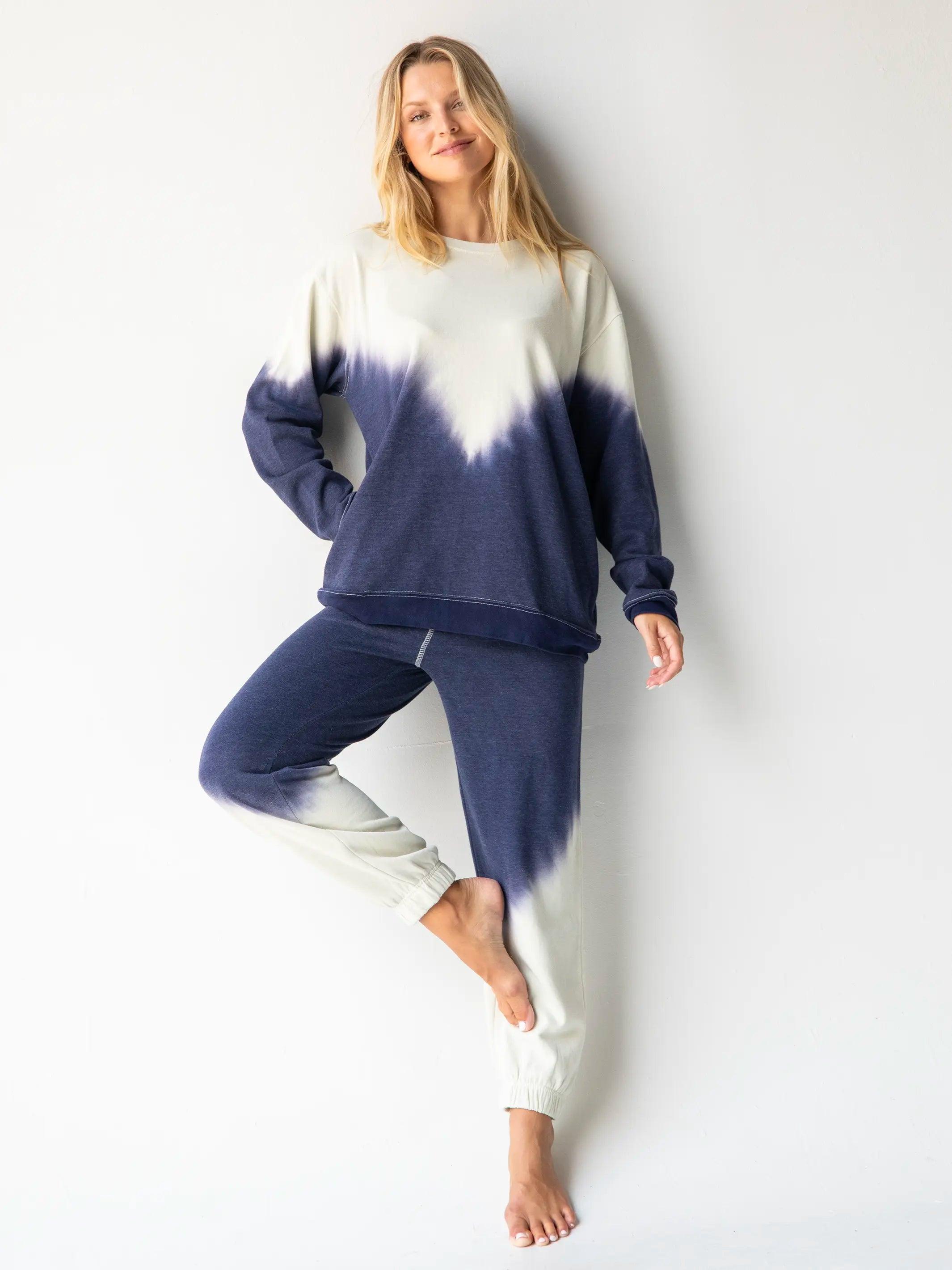 Comfy Crew Neck Sweatshirt - Navy Ombre Product Image