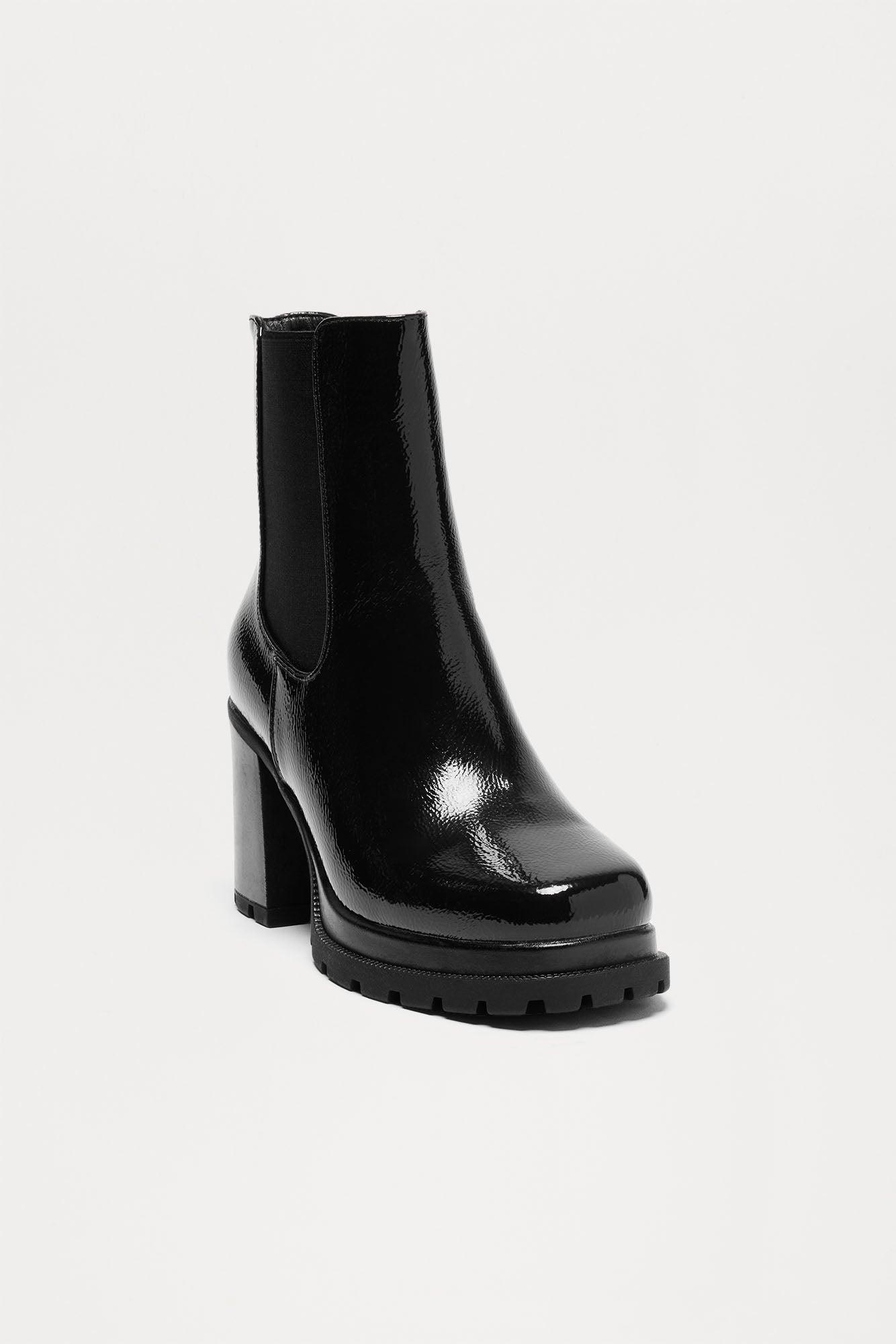 Nat Platform Booties - Black Product Image