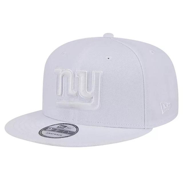 Mens New Era New York Giants Main White on White 9FIFTY Snapback Hat Product Image