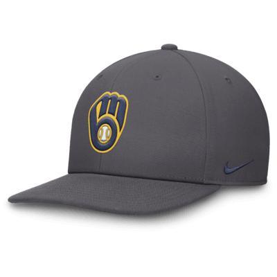 Milwaukee Brewers Pro Men's Nike Dri-FIT MLB Adjustable Hat Product Image