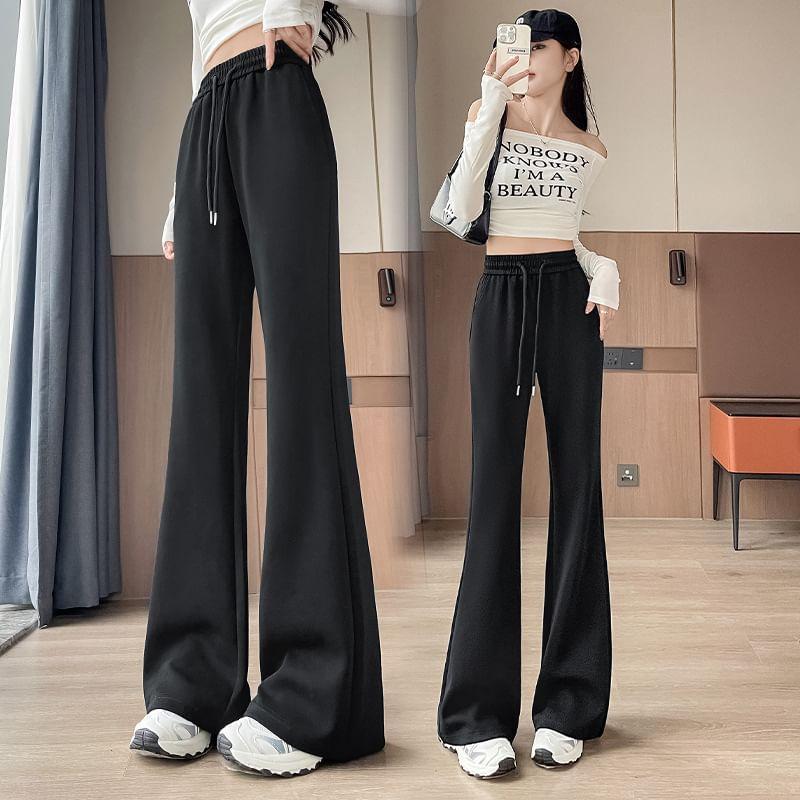 Drawstring Waist Plain Wide Leg Sweatpants Product Image