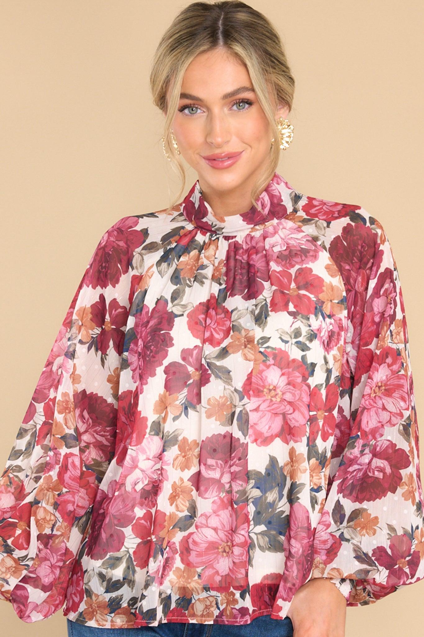 Aura Flirty Little Secret Red Floral Print Top Ivory Product Image