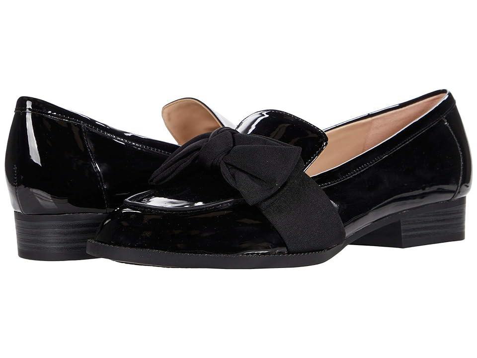 Bandolino Bow Loafer Product Image