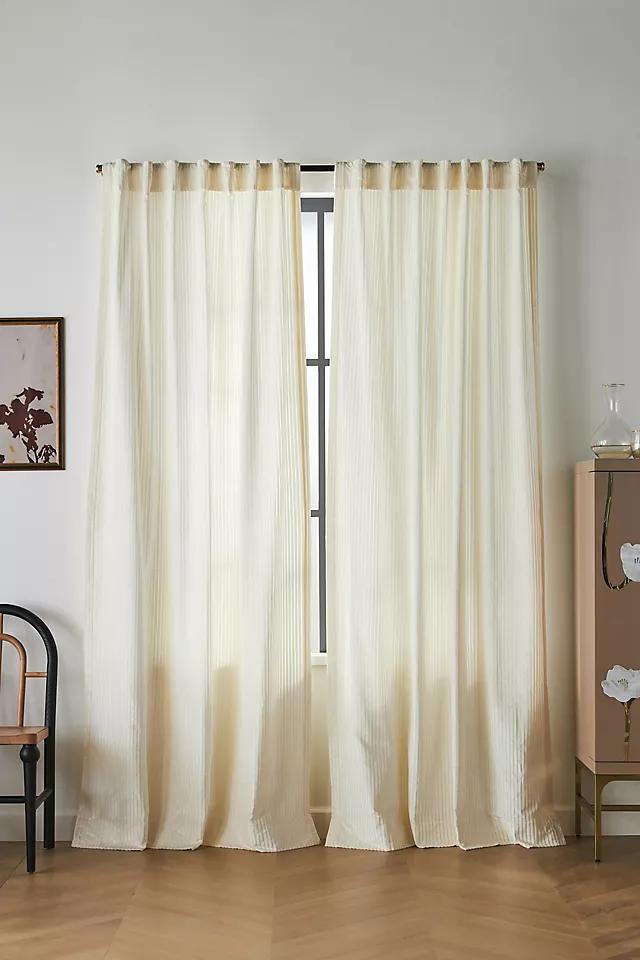 Fiora Ribbed Velvet Curtain Product Image