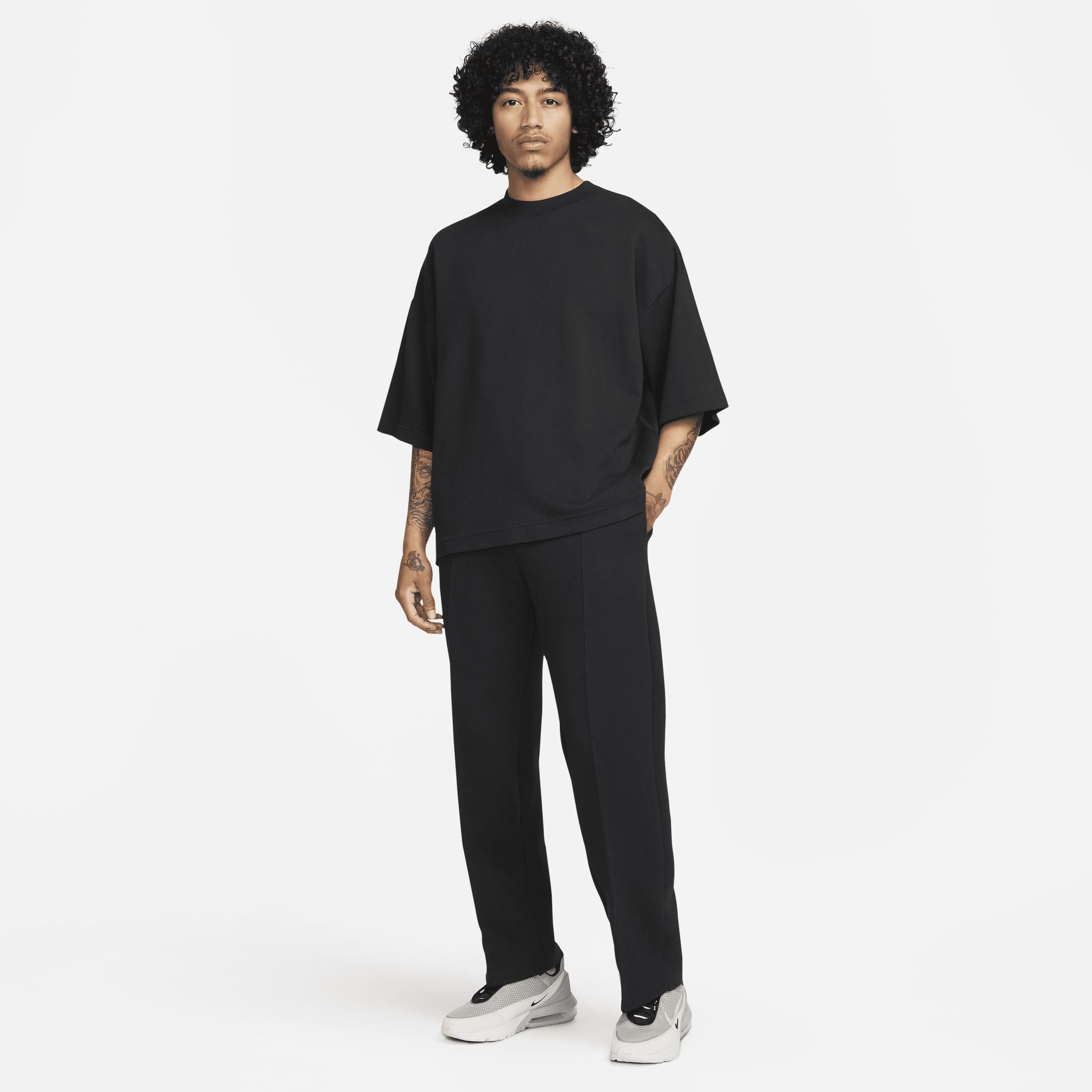 Men's Nike Sportswear Tech Fleece Reimagined Loose Fit Open Hem Sweatpants Product Image