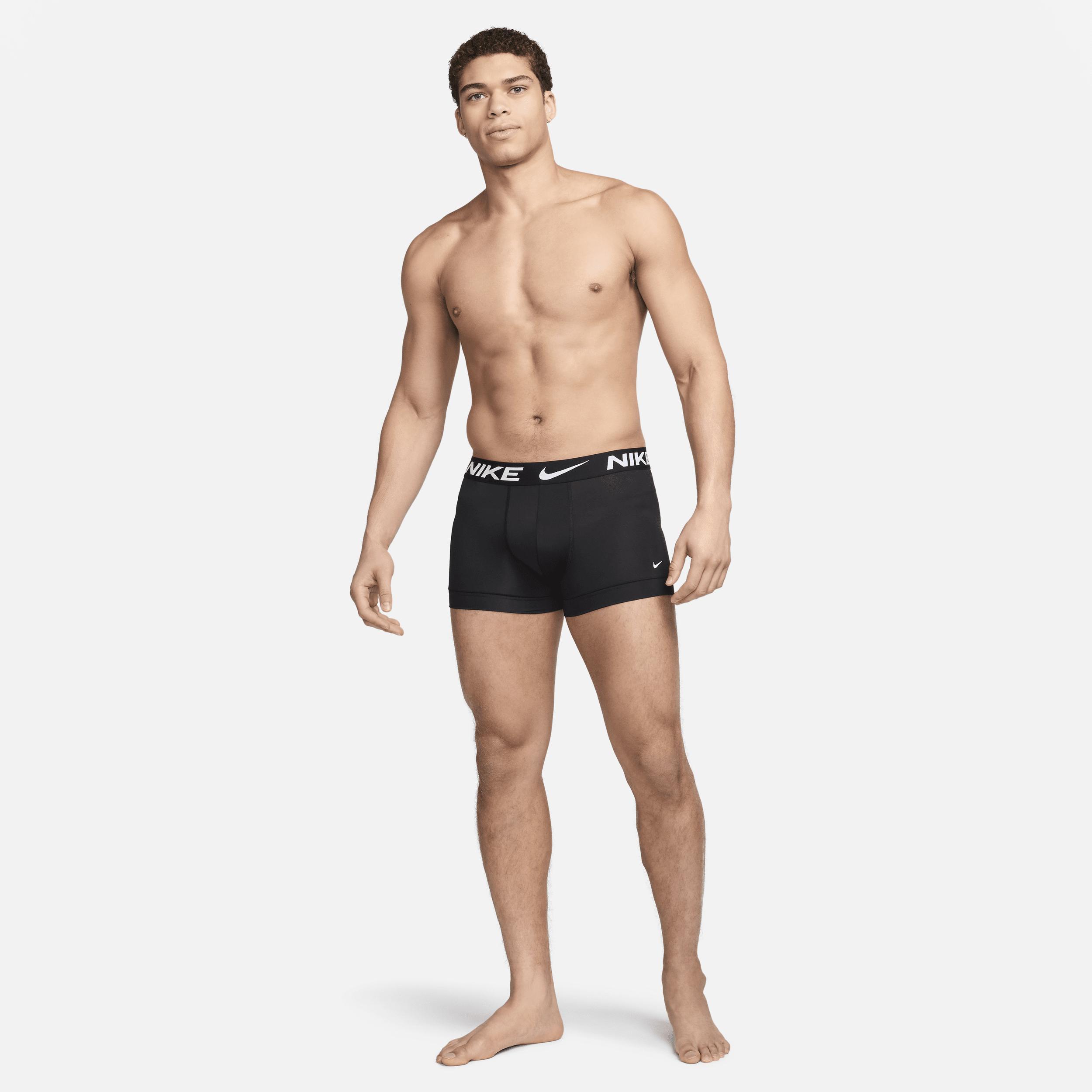 Nike Dri-FIT Essential Micro Men's Trunks (3-Pack) Product Image