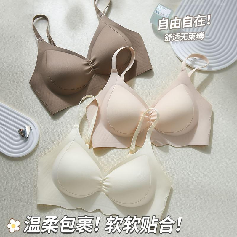 V-Neck Plain Pushup Bra Product Image