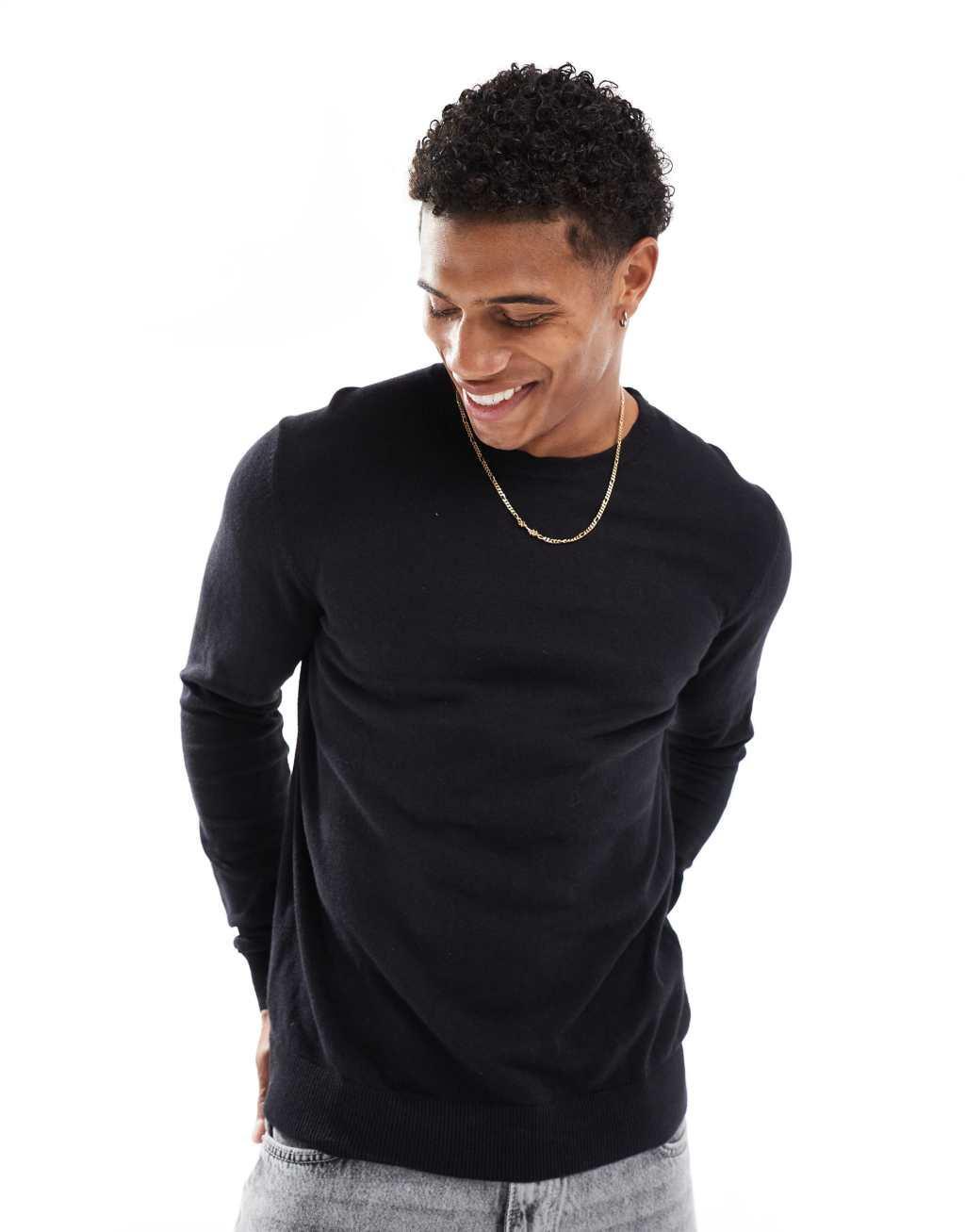 Jack & Jones fine gauge crew neck sweater in black Product Image