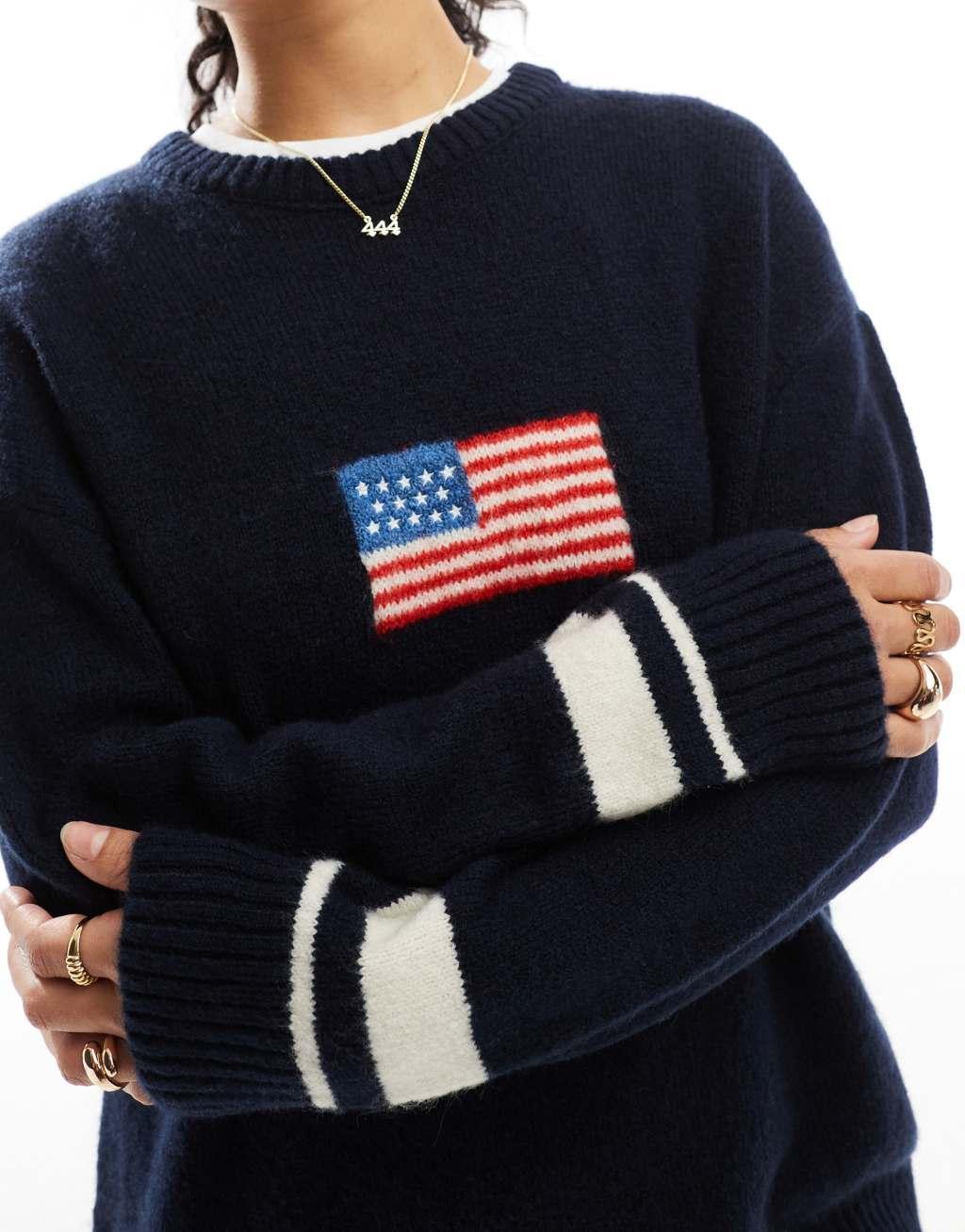 Stradivarius USA sweaters in navy Product Image