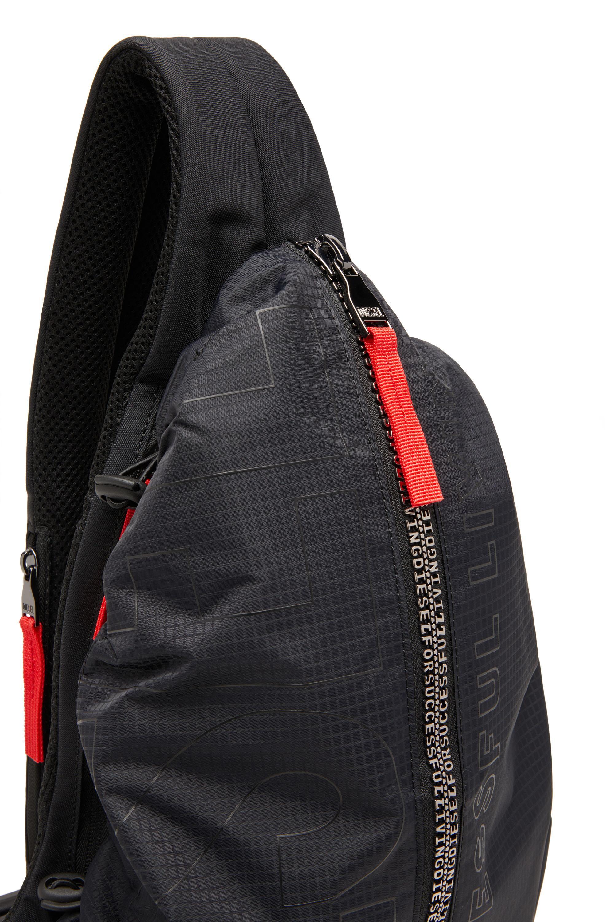 ZIP-D SLING BAG X Product Image