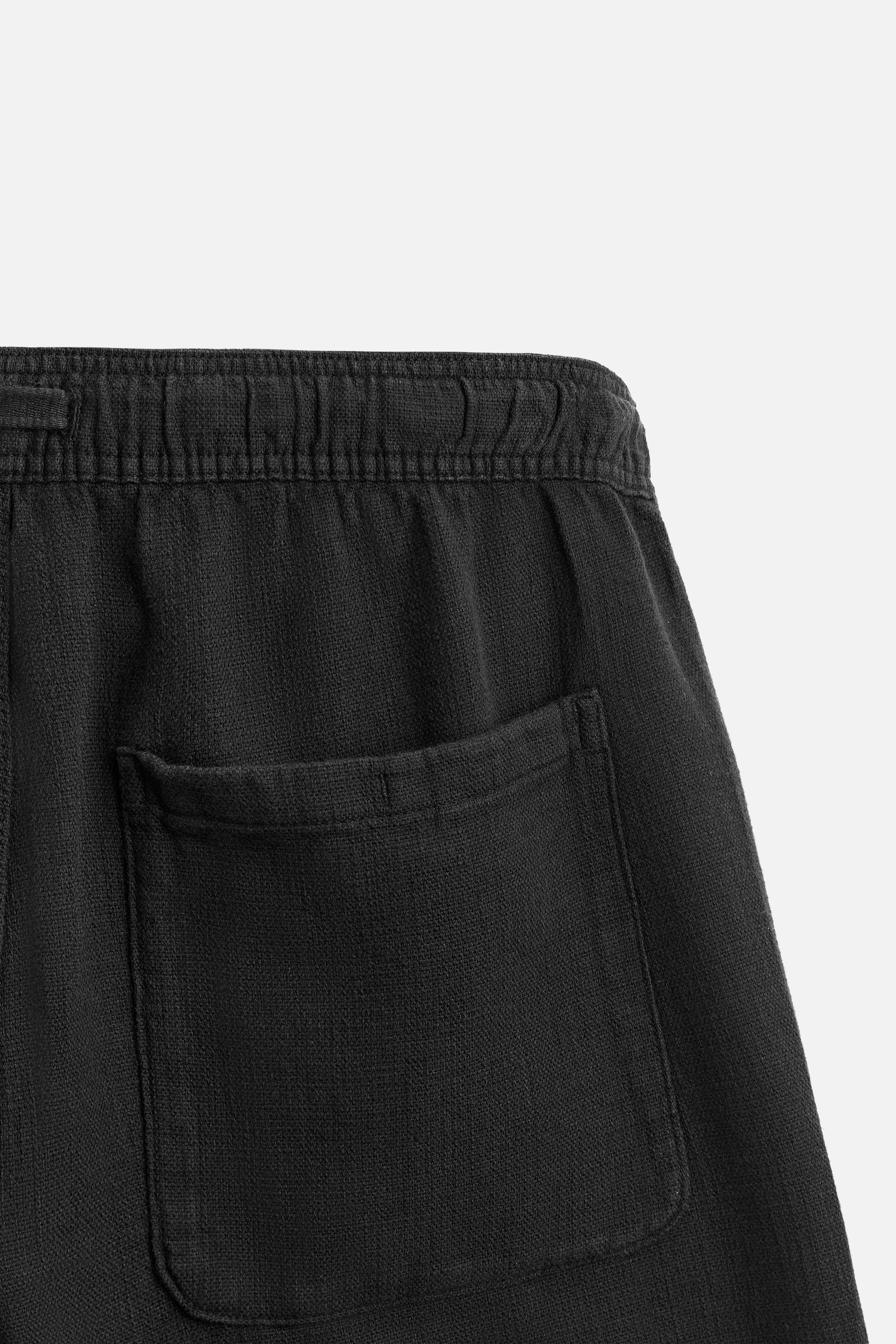 TEXTURED COTTON SHORTS Product Image