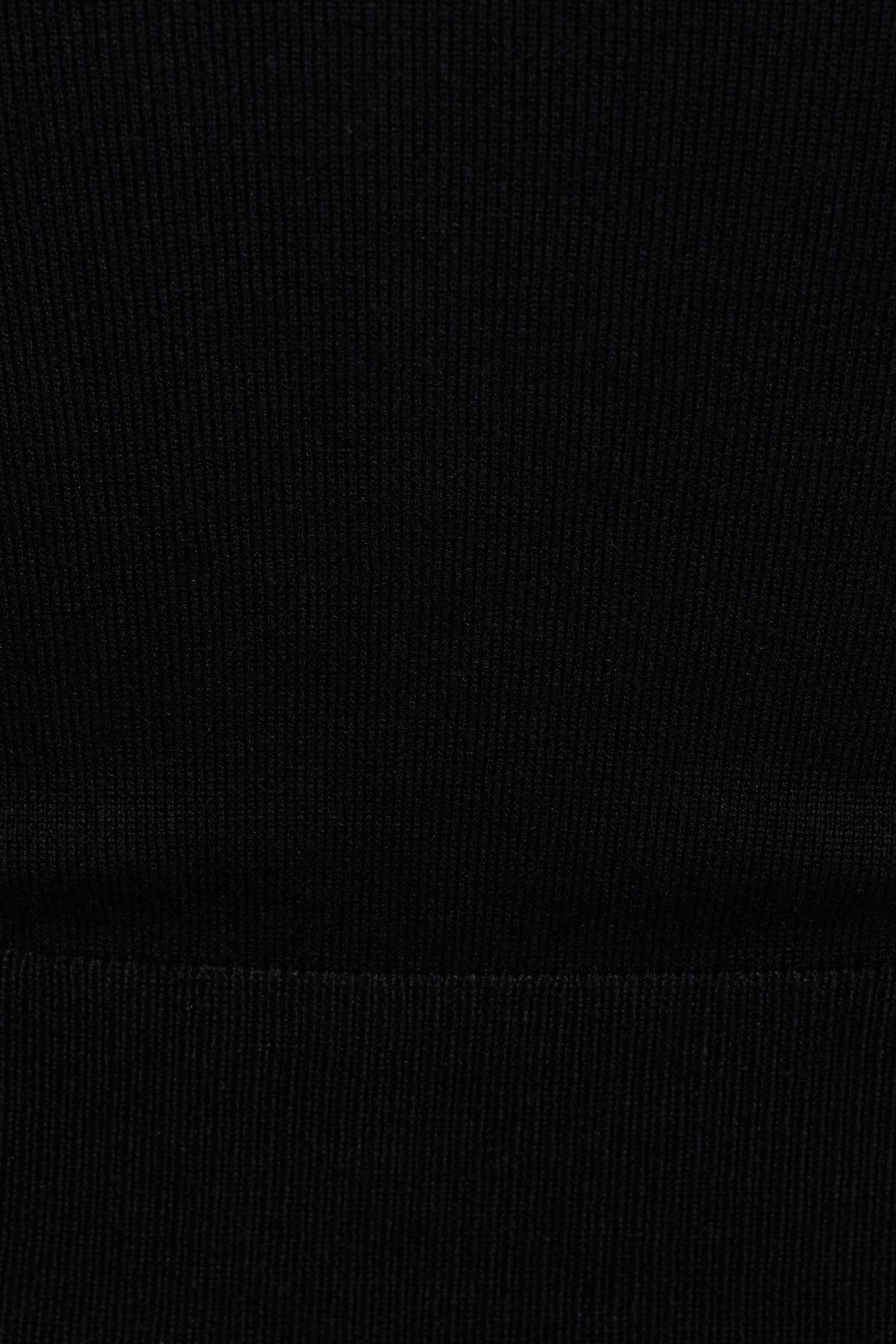 Wide V-Neck Long Sleeve Top product image