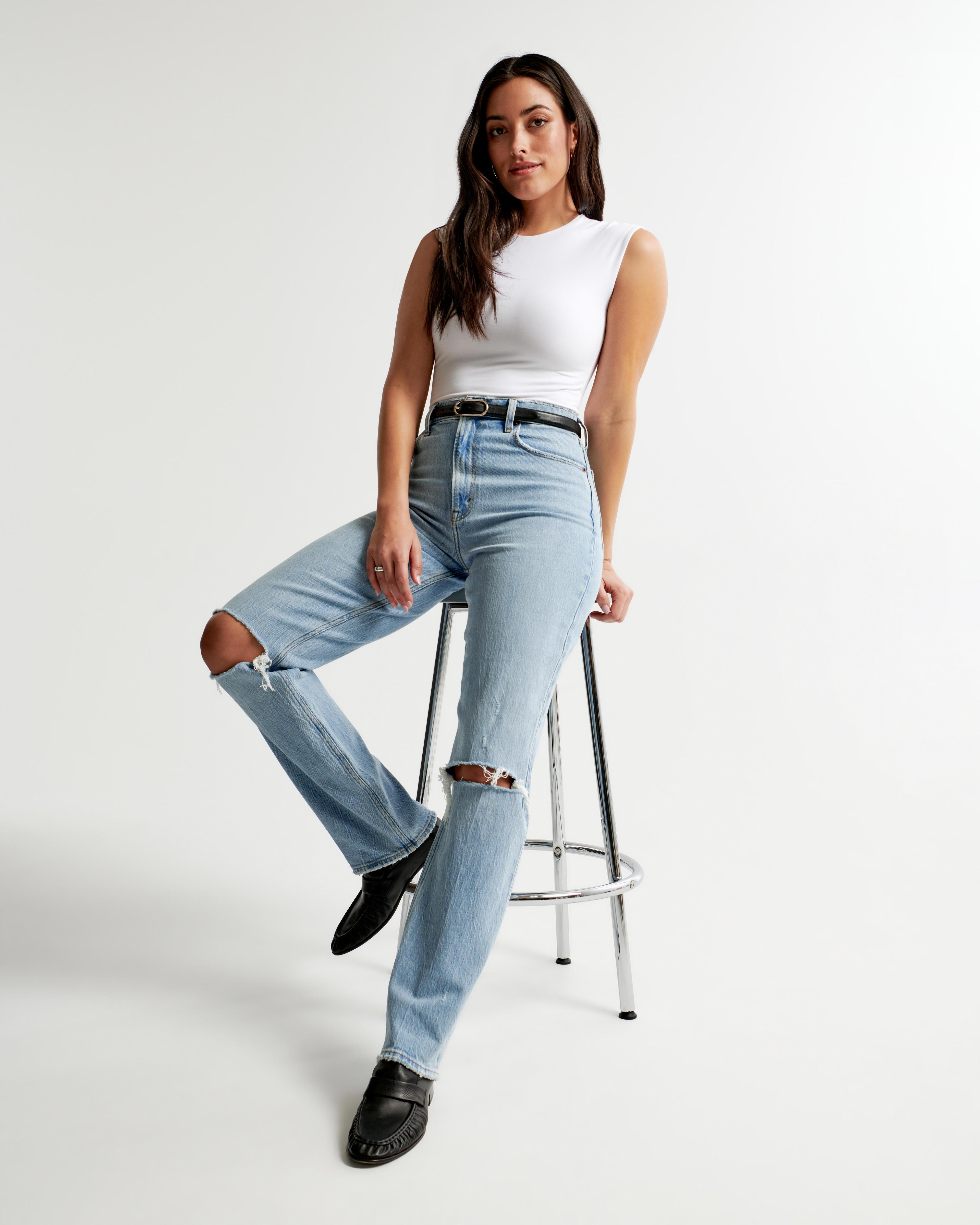 Curve Love Ultra High Rise 90s Straight Jean Product Image