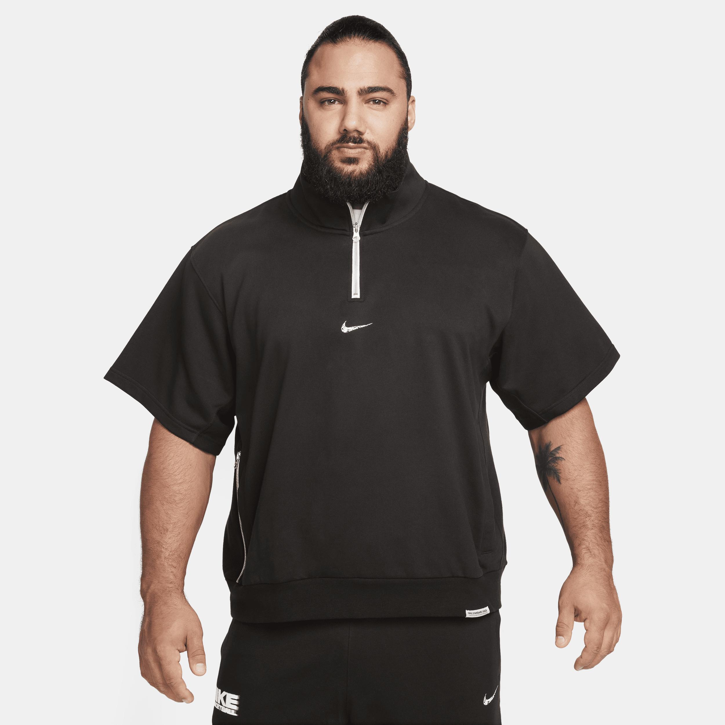 Nike Men's Dri-FIT Standard Issue 1/4-Zip Short-Sleeve Basketball Top Product Image