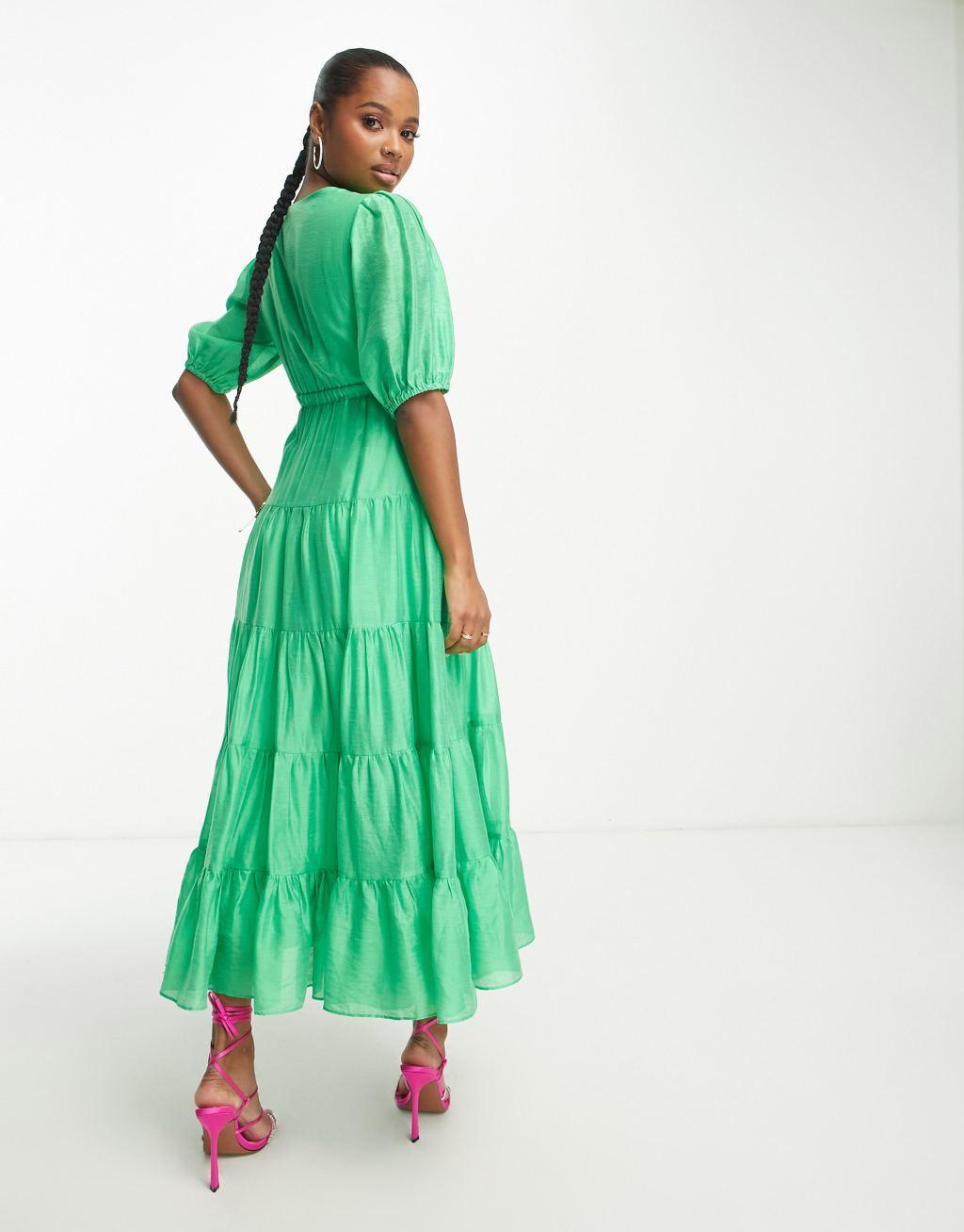 Ever New Petite short sleeve cut out maxi dress in green Product Image