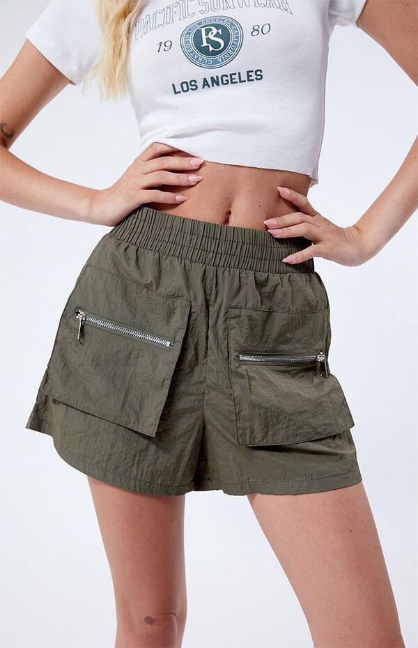 Women's Cargo Elastic Waist Shorts Product Image