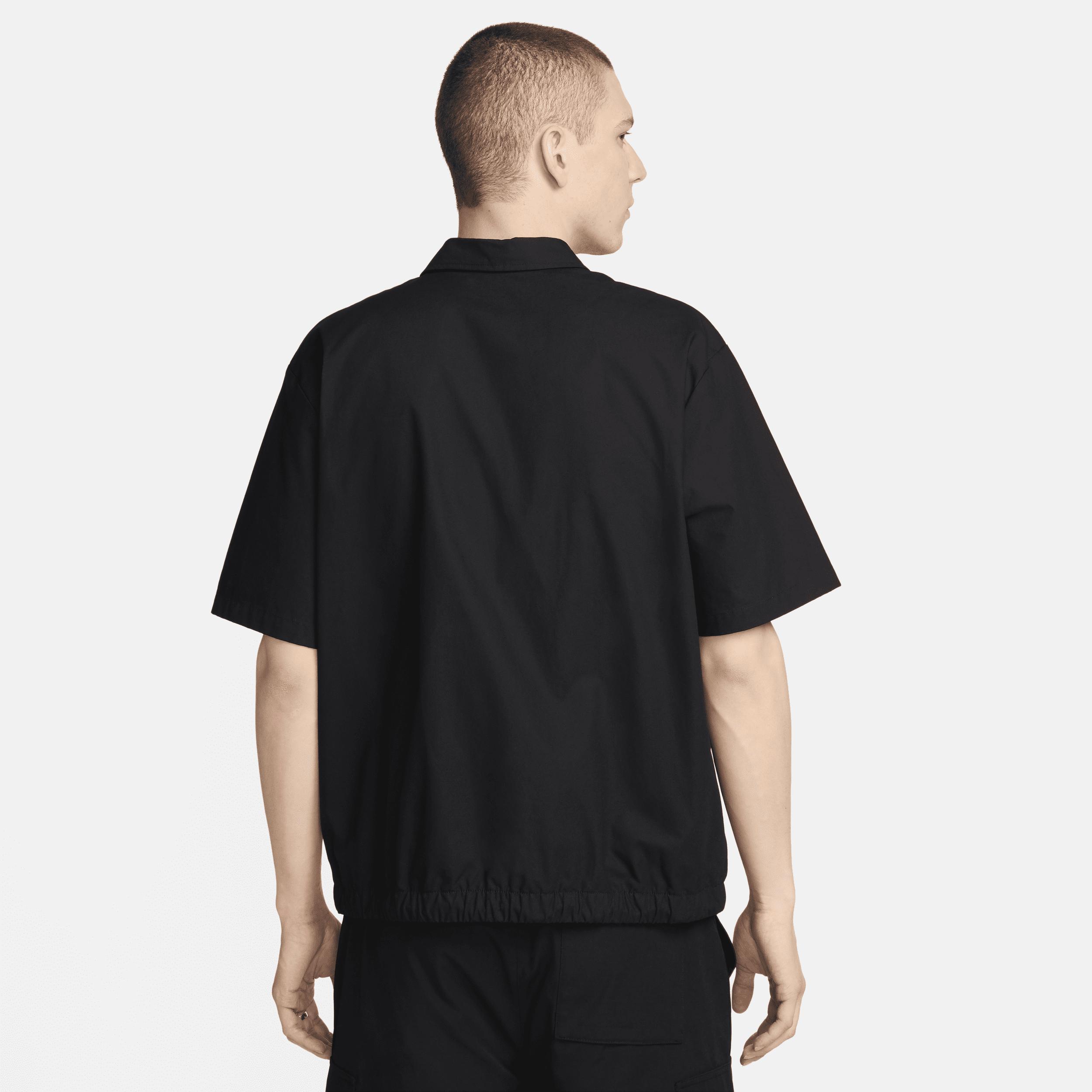 Nike Men's Club Short-Sleeve Oxford Button-Up Shirt Product Image